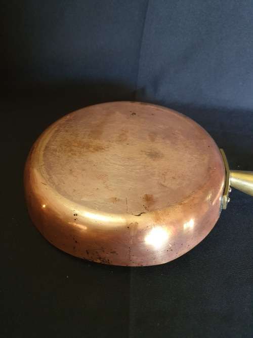 Medium Copper Pan