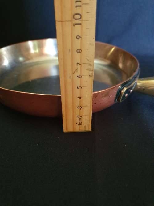 Medium Copper Pan