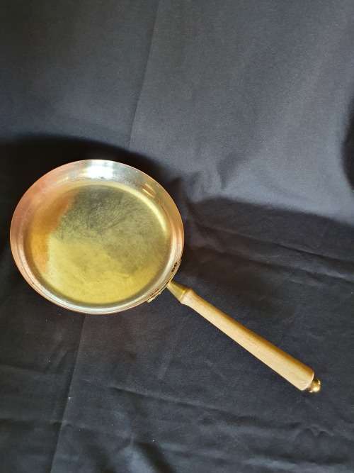 Large Copper Pan