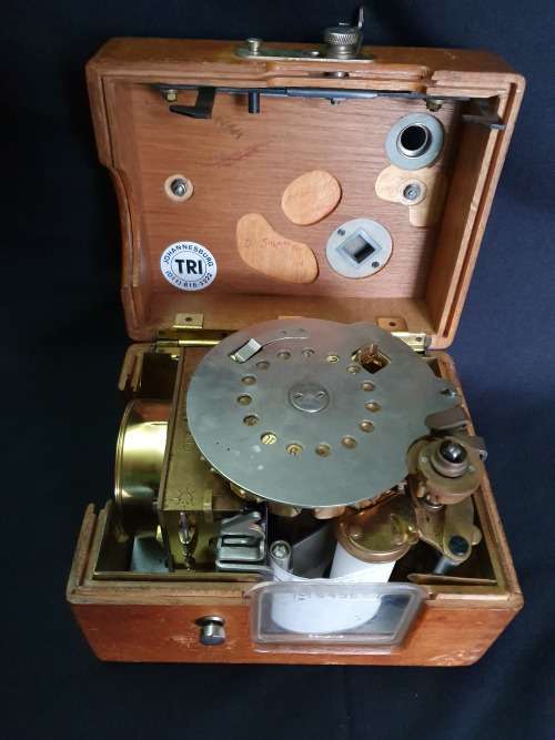 Vintage 1959 Benzing Pigeon Racing Clock