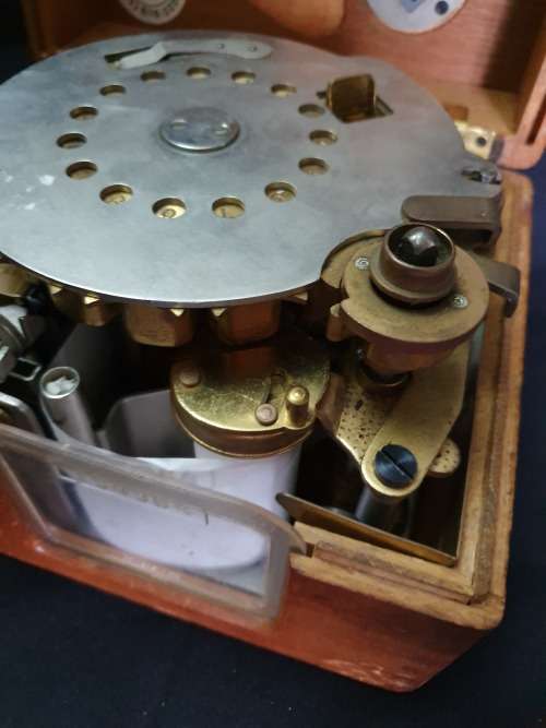 Vintage 1959 Benzing Pigeon Racing Clock