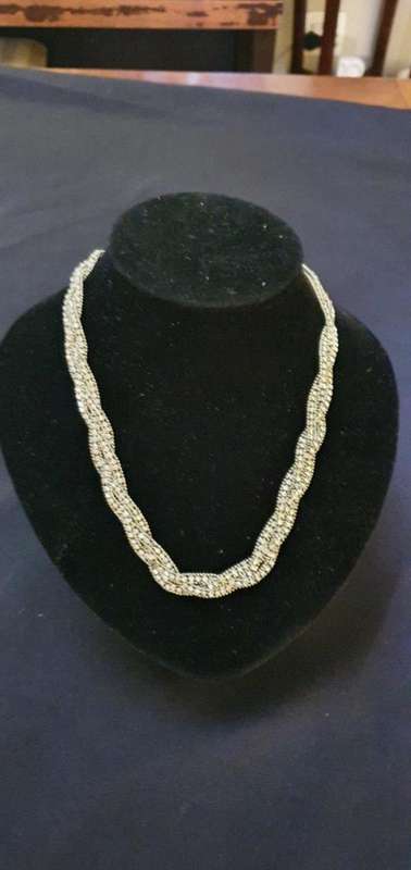 Stunning Set of Fashion Jewellery