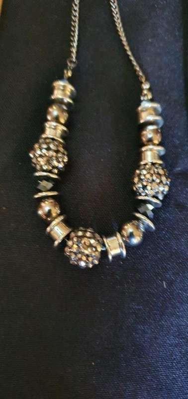 Stunning Set of Fashion Jewellery