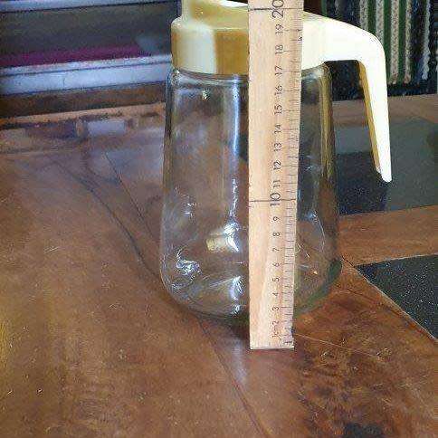Glass Water Pitcher with Plastic Handle