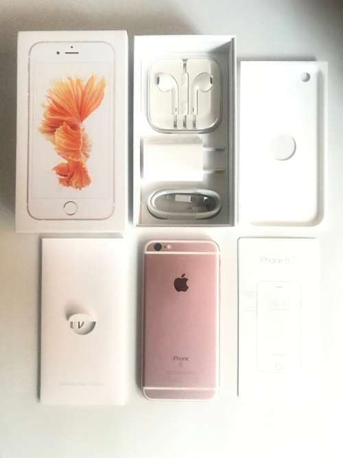Apple iPhone 6s 128GB - Rose Gold + Extras worth R1300