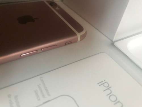Apple iPhone 6s 128GB - Rose Gold + Protective Cover