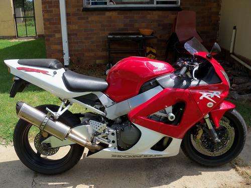 Honda CBR RR929