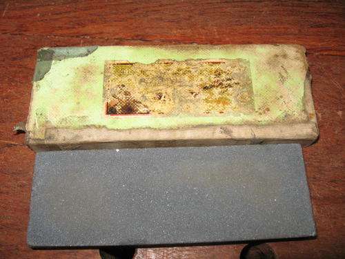 Apex sharpening stone medium grit