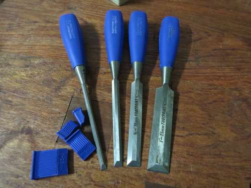 Footprint Sheffield England chisel set