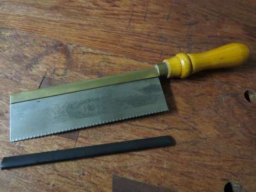 Vintage George Ibbotson brass back gents saw
