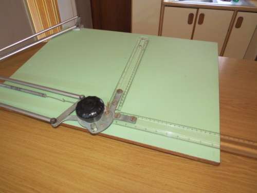 Draughting draughtmens drawing board