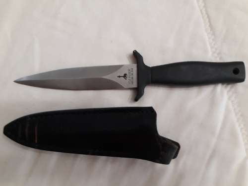 Collectible Gerber Mk1 bootknife dagger