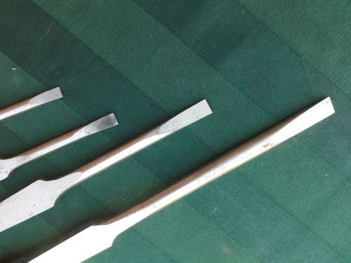 Unused condition vintage Beechwood handled cabinet screwdrivers