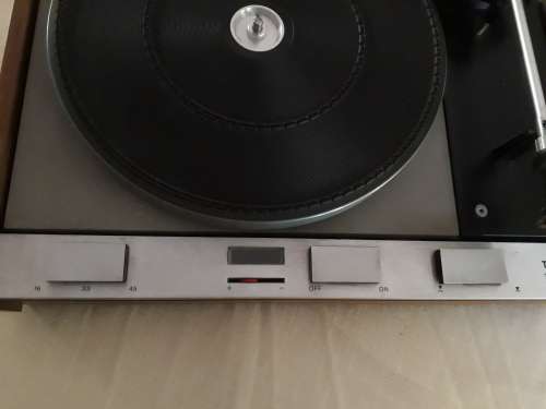 Iconic Thorens TD125 Mk2 turntable record player