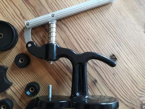 Unused crystal press