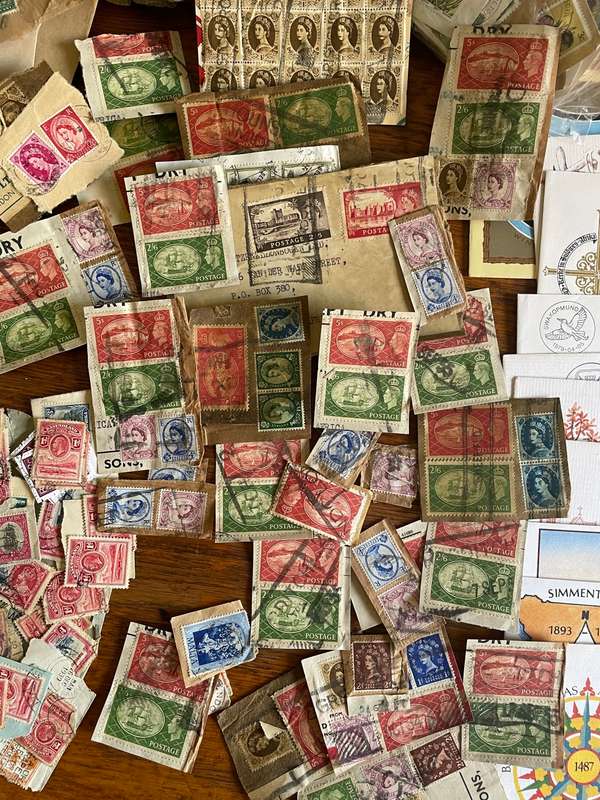 Estate lot remainders bulk lot. GB older.