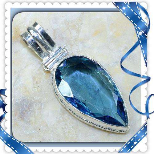 Pear-shaped Iolite Gemstone .925 Sterling silver