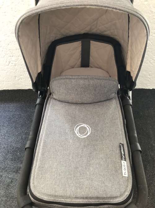 Grey Bugaboo Chameleon 3 With Bassinet, Pram and Maxi Cosi Pebble Plus Car Seat