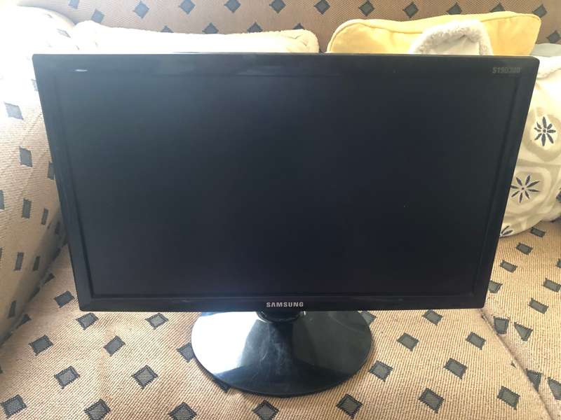 Samsung LED monitor