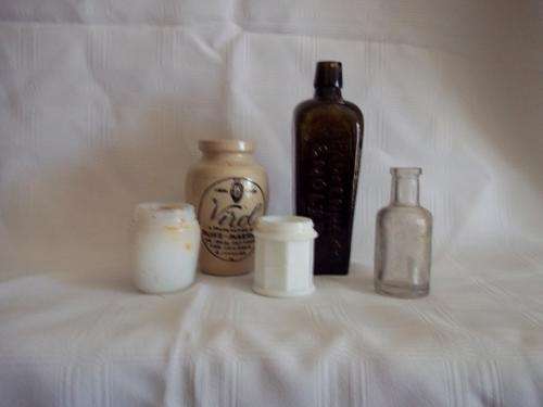 Blackenheym & Nolet, Virol bottle, Ponds,vicks and medicine bottles