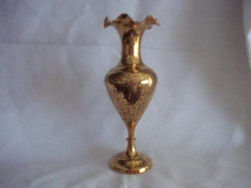 Brass bud vase - 24.5 cm