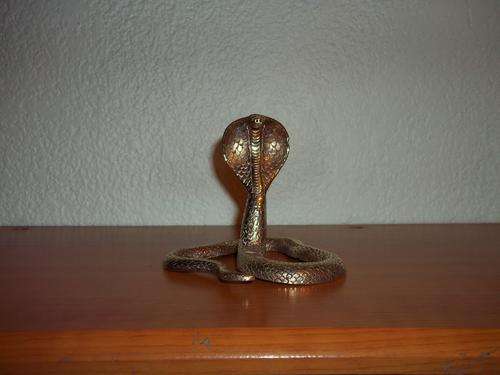 Solid brass cobra - 9cm high