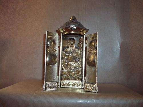 Chinese Pewter Prayer Shrine 19cm high and 17cm wide when opened. the weight is 800grm