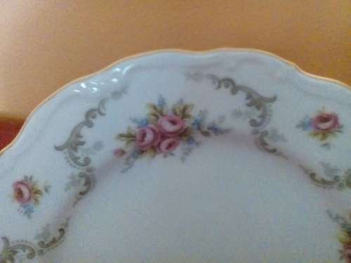 ROYAL ALBERT - TRANQUILITY -  SALAD PLATES  (8) - 20.5CM - EX CON - LOVELY !!