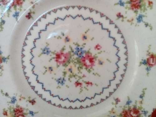 ROYAL ALBERT -  PETIT POINT - ( 6 )SQUARE PLATES  - 19.5 CM ----- BEAUTIFUL! !        SALE !!