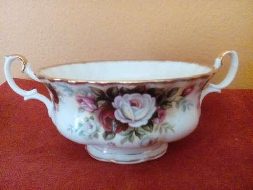 ROYAL ALBERT -  CELEBRATION   (2)   SOUP COUPES - LOVELY CON - BEAUTIFUL!     SALE !