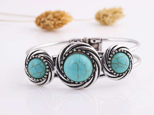 Stunning Bohemian Retro Style Plated Ladies Turquoise Bracelet