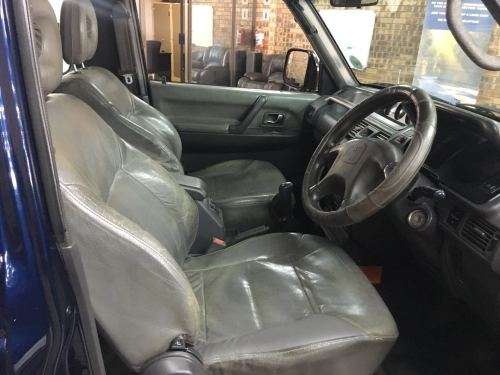 Mitsubishi Pajero 30.L  3dr 4X4