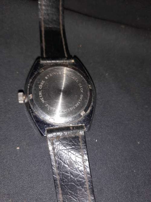 Vintage Watch: Hemi De Luxe