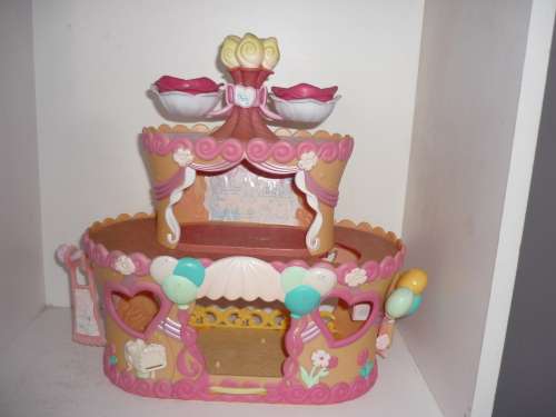 My Little Pony Ponyville - MLP 2006 playset