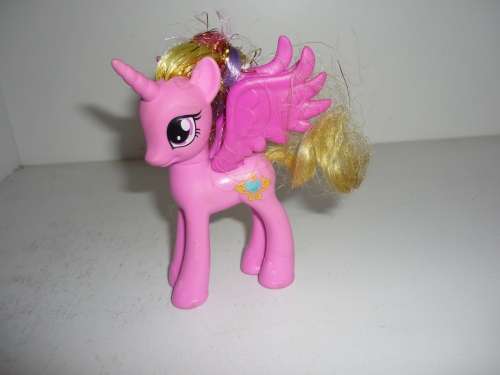 MY LITTLE PONY-HASBRO-UNICORN WITH WINGS