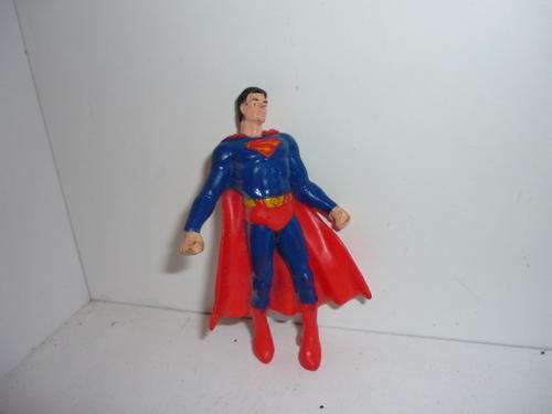 SUPERMAN FIGURINE-RUBBERISED-10CM TALL