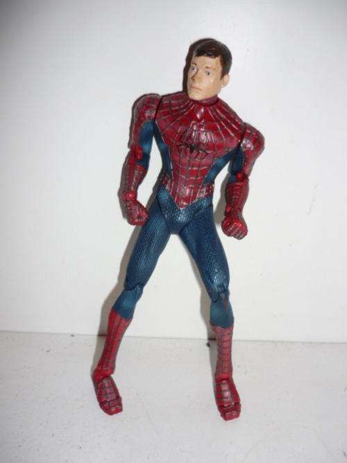SPIDERMAN FIGURINE-ARTICULATED LIMBS-16CM TALL