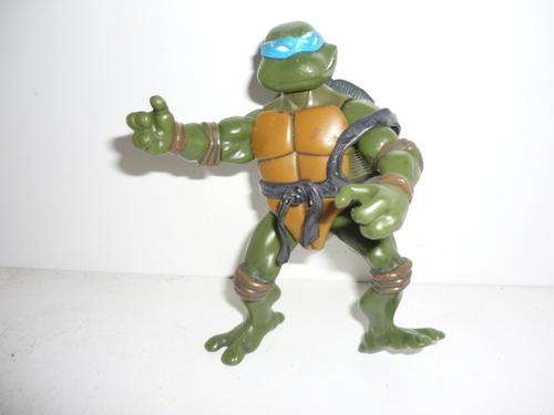 NINJA TURTLE FIGURINE-12CM TALL