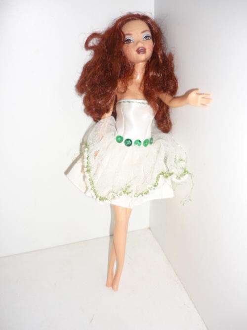 BARBIE DOLL-MATTEL-1999
