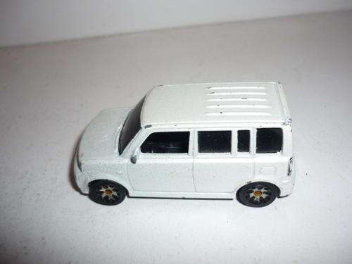 MATTEL- MATCHBOX-SCION -X13-2004