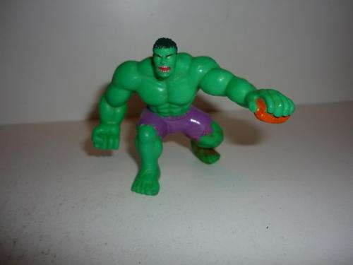 INCREDIBLE HULK-HARD PLASTIC-7CM TALL