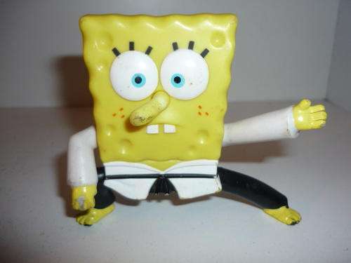 SPONGEBOB SQUAREPANTS FIGURINE