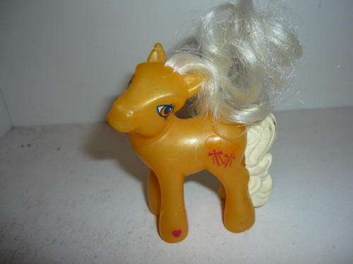 SMALL PONY FIGURINE
