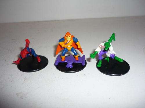 ACTION FIGURES-3CM TALL-SUITABLE FOR CAKE TOPPING