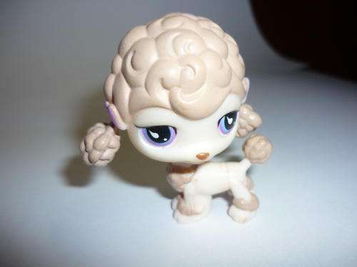 MY LITTLEST PET SHOP