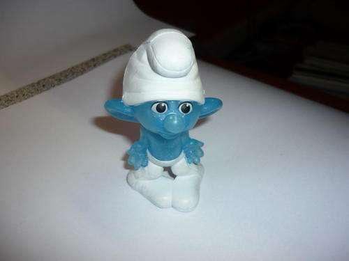 SMURF-2013-MACDONALDS-LIGHTS UP