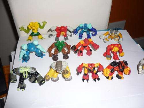 13 x GORMITI FIGURINES