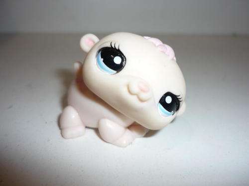 LITTLEST PET SHOP