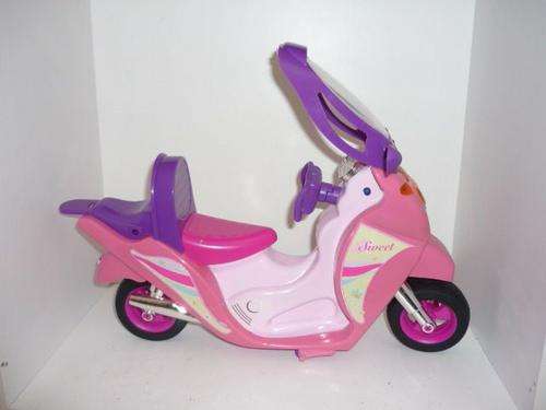 TOY VESPA-GOLDLOK TOYS-35CM LONG-31CM TALL-BATTERY OPERATED