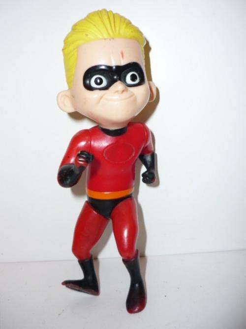 INCREDIBLES FIGURINE-13CM TALL